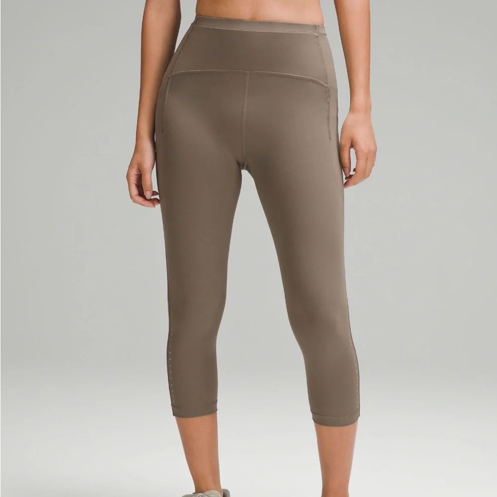 Swift Speed HR Crop 21” - Picture 1 of 12